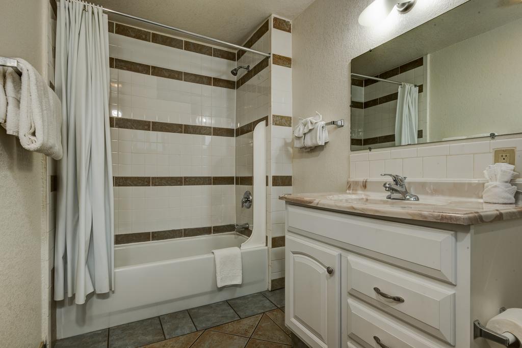 Doc'S Cottages South Lake Tahoe Стейтлайн Екстериор снимка