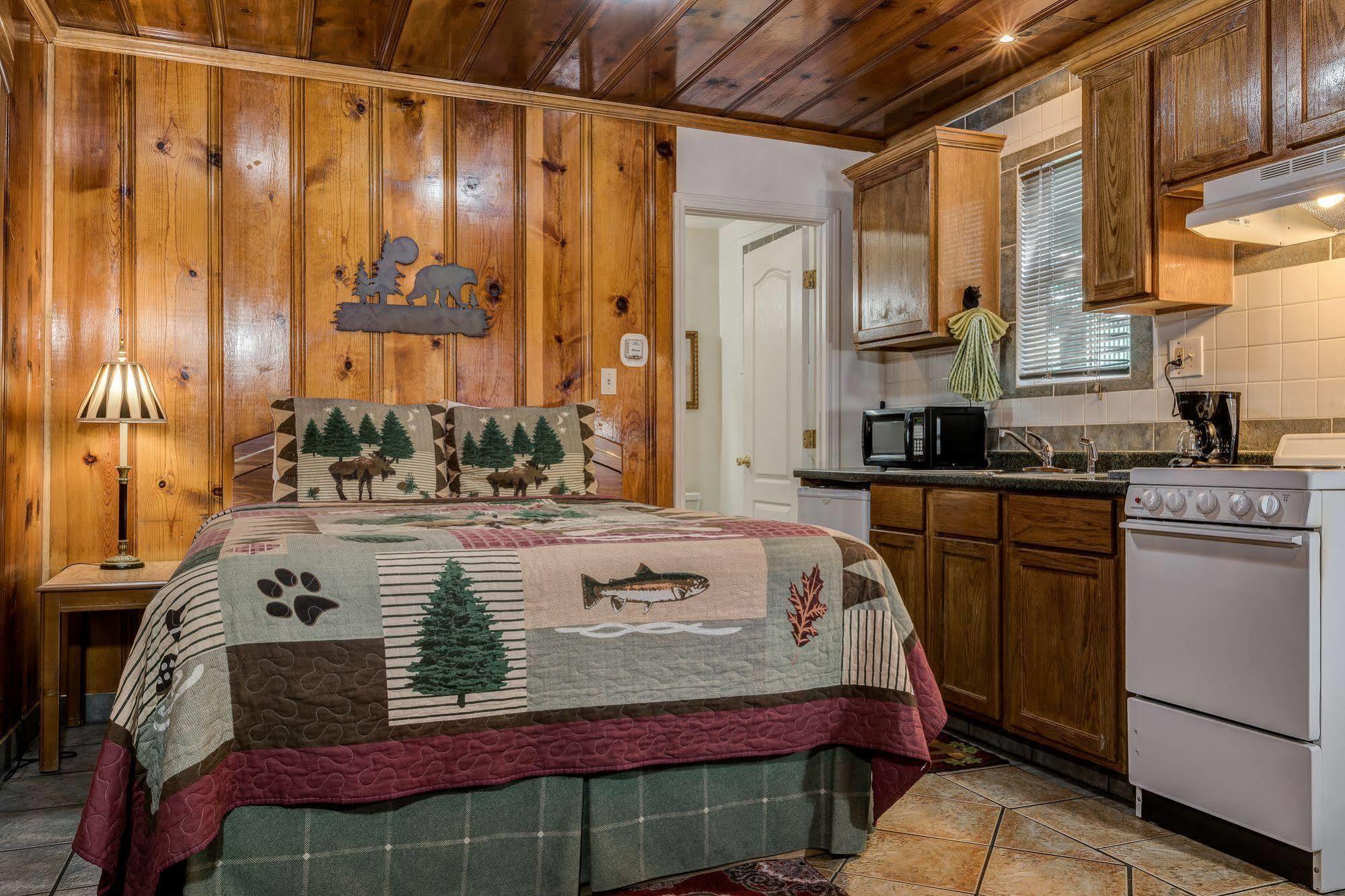 Doc'S Cottages South Lake Tahoe Стейтлайн Екстериор снимка